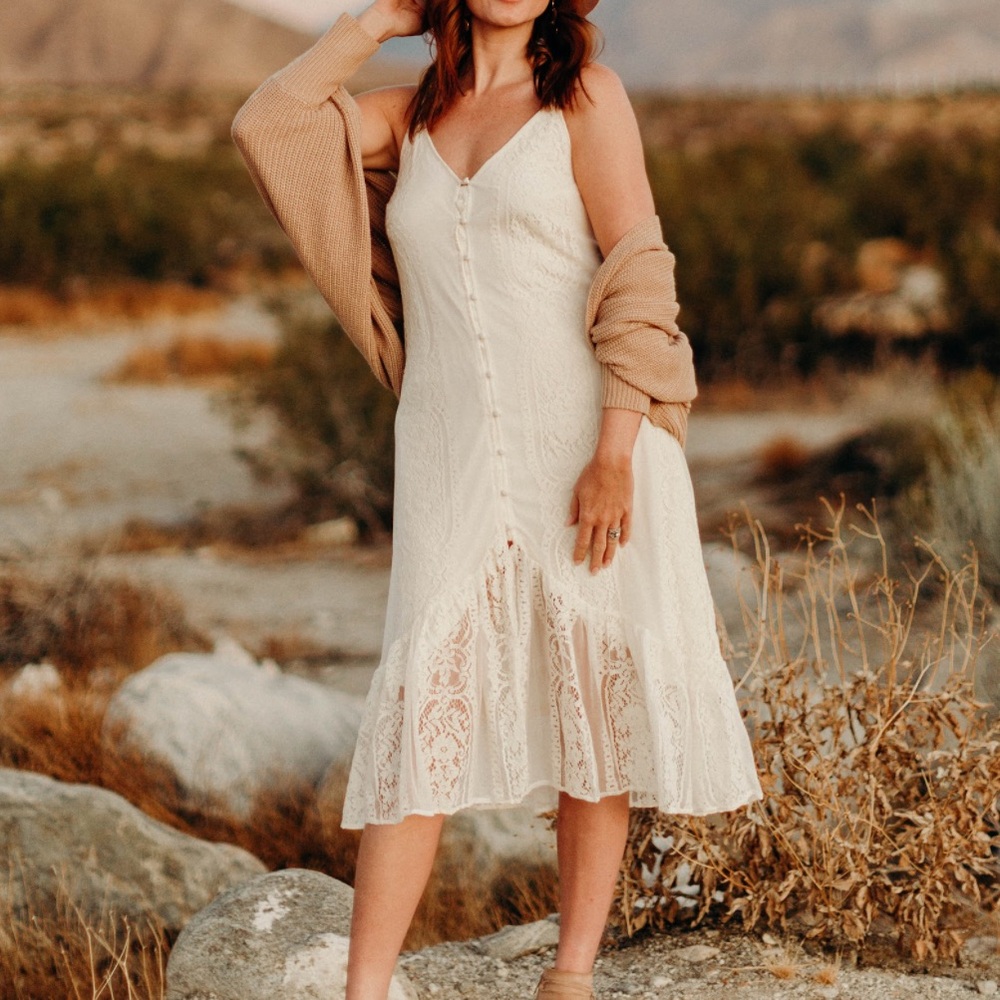 New Lulu's Boho Cream Lace Maxi Slip Dress with Button Front and tie back.